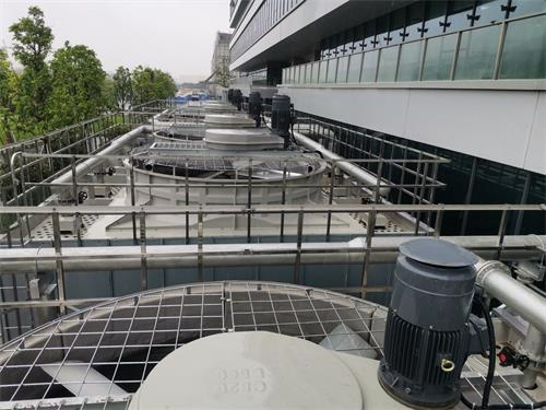 開式冷卻塔塔體表面防腐蝕處理(冷卻塔閉式塔和開式