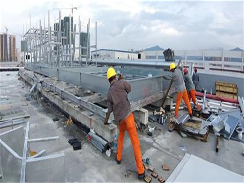 閉式冷卻塔軸流式風(fēng)機詳細說明(閉式冷卻塔工作原理)