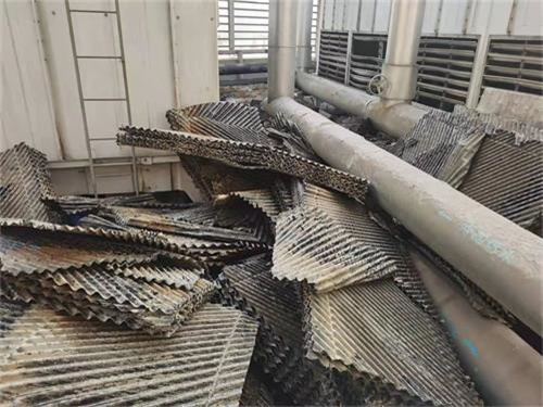 給高溫水冷卻必須采用閉式冷卻塔(柴油機(jī)高溫水冷卻